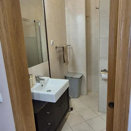 Spacious 2 Bedroom In Albufeira